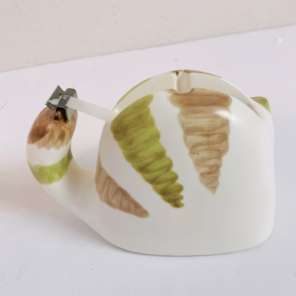 Takahashi Striped Tabby Cat Ceramic Tape Dispenser - Picture 3 of 7